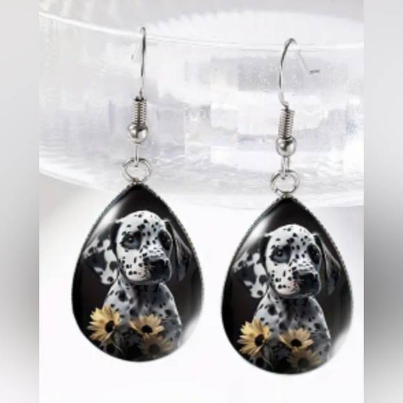 2/30$ Or 3/$35 Dalmatian Dog Earrings with Floral Design (#096) - Picture 1 of 4